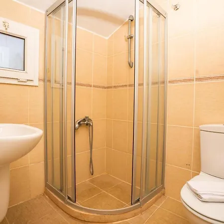 Apartment Delightful Flat Close To Public Beach With Shared Pool And Terrace With A Stunning View In Kalkan